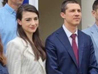 Мъжът на Лена се озъби на Нинова! Думите му